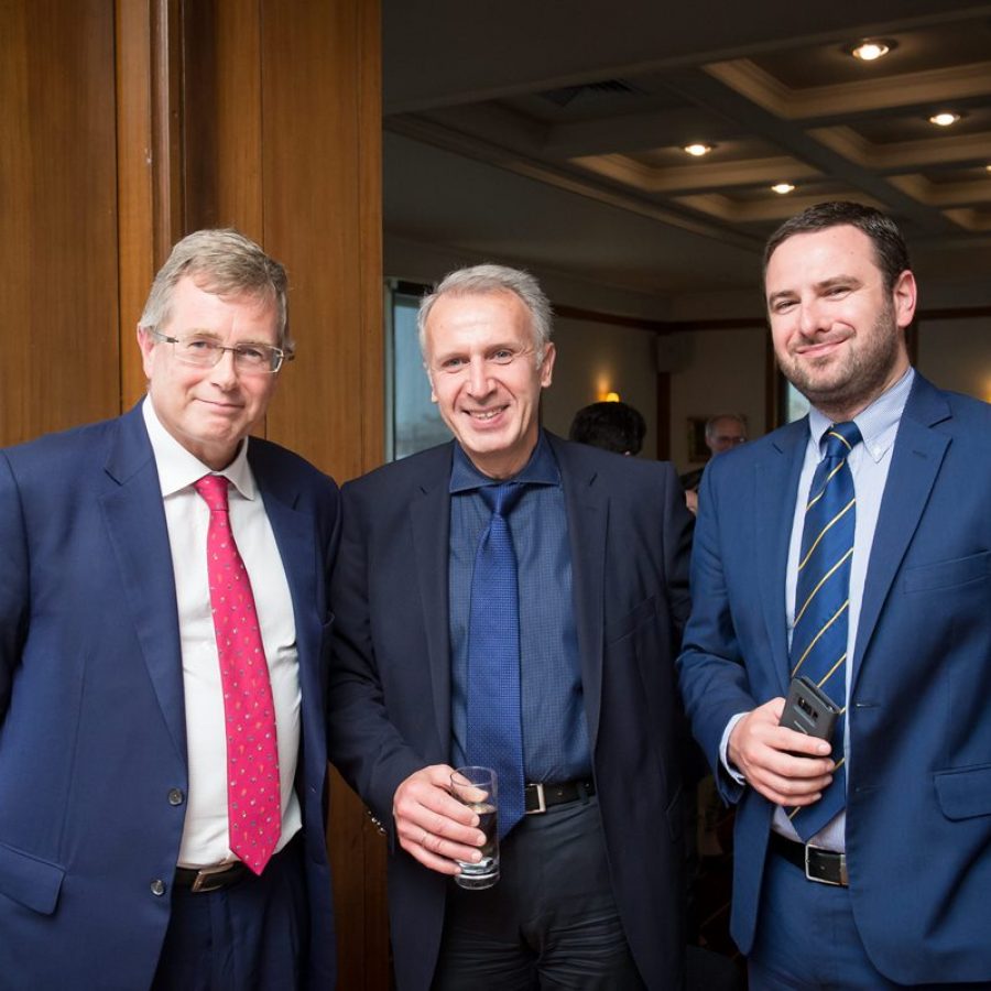 Douglas Bateson (TC), Antonis Pavlineris (Transman) Dimitris Anassis (TC)